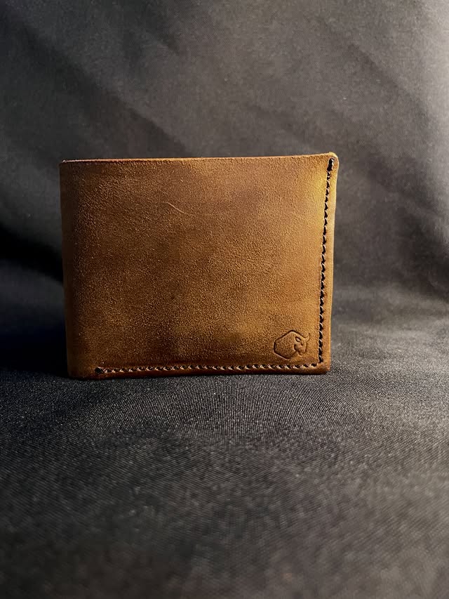 Cartera bifold clásica de piel color café